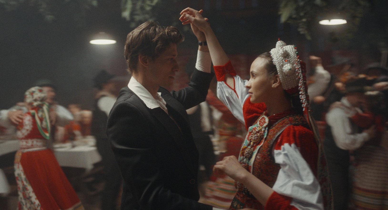 Négy székelyföldi városban vetítik premier előtt a Magyar mennyegző című filmet