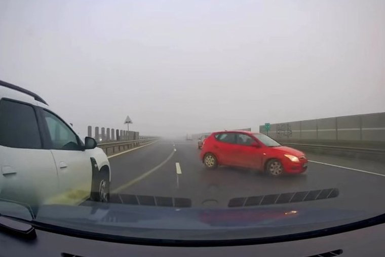 Máris megtalálták az autópályán forgalommal szembe hajtó sofőrt