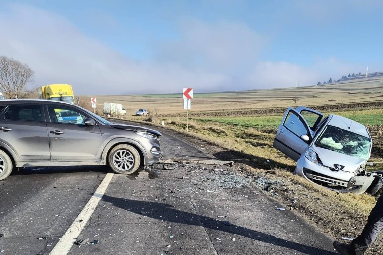 Baleset Csíkborzsova és Csíkszentmiklós között – ketten sérültek meg
