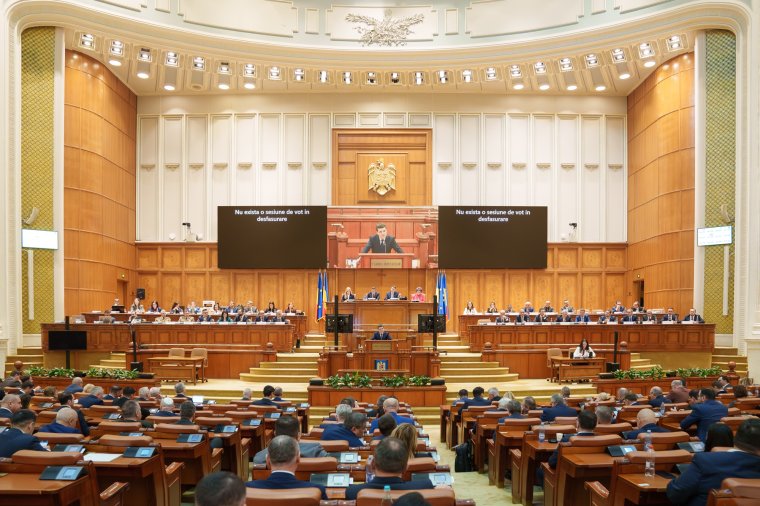 Elfogadta a parlament az elnök által előterjesztett nemzetvédelmi stratégiát