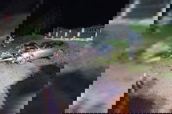 Lakástűzhöz és balesethez riasztották a tűzoltókat