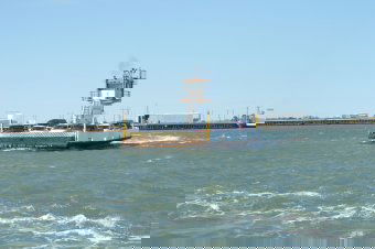 Szokatlan lépésre kényszerült a román parti őrség az éjszakai határközeli dróntámadások után