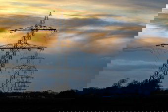 Energiaügyi együttműködési megállapodást ír alá a román és a magyar kormány