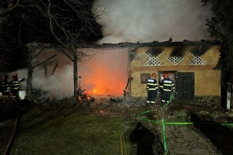 Kigyulladt egy csűr Dobollón – órákon át oltották a lángokat