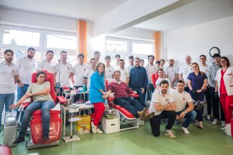 Véradással egybekötött jótékonysági akciót szerveztek a Háromszéki Ágyúsok