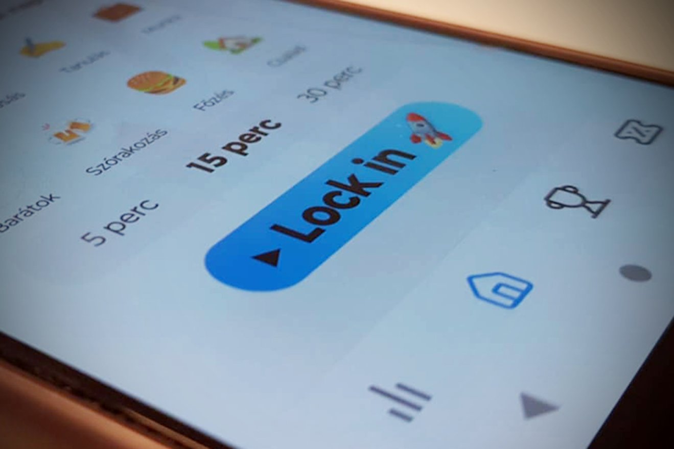 Több mint tízmillió perc kijelzőmentes idő