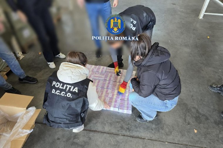 Közel ötmillió hamis bankjegyet foglaltak le a konstancai kikötőben