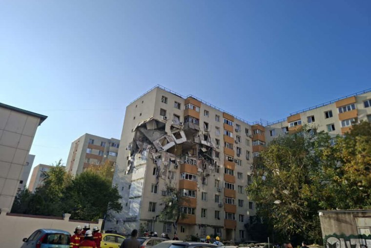 Már három halálos áldozata és 13 sérültje van a bukaresti tömbházrobbanásnak