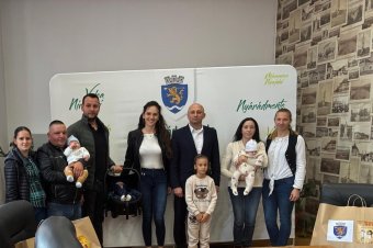 Babakelengye-program: Nyárádszeredában már kiosztották az első csomagokat