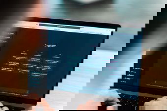 ChatGPT: ha mindent rábízunk, elbutulunk