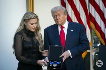 Az Amerikai Egyesült Államok legmagasabb polgári kitüntetését kapta Trumptól posztumusz Charlie Kirk