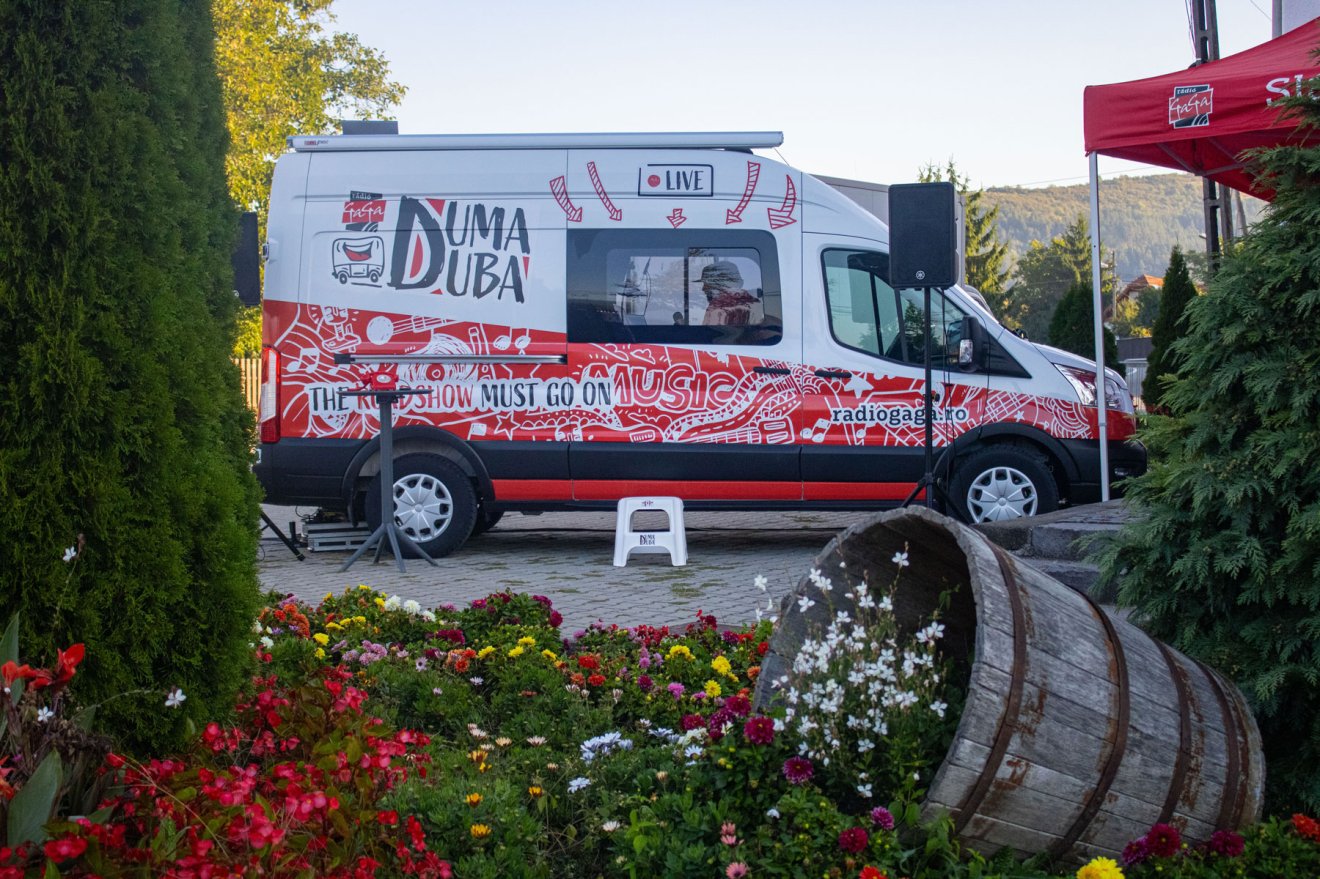 Reggel 8 óra előtt már teljes harci díszben várta vendégeit a Duma Duba •  Fotó: Rádió GaGa