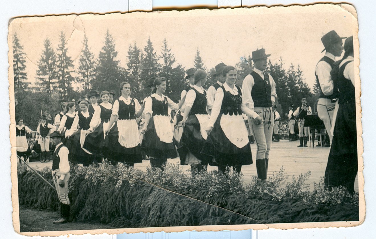 •  Fotó: Szabó Magdolna gyűjteményéből/Daczó Katalin/Székely Kalendárium