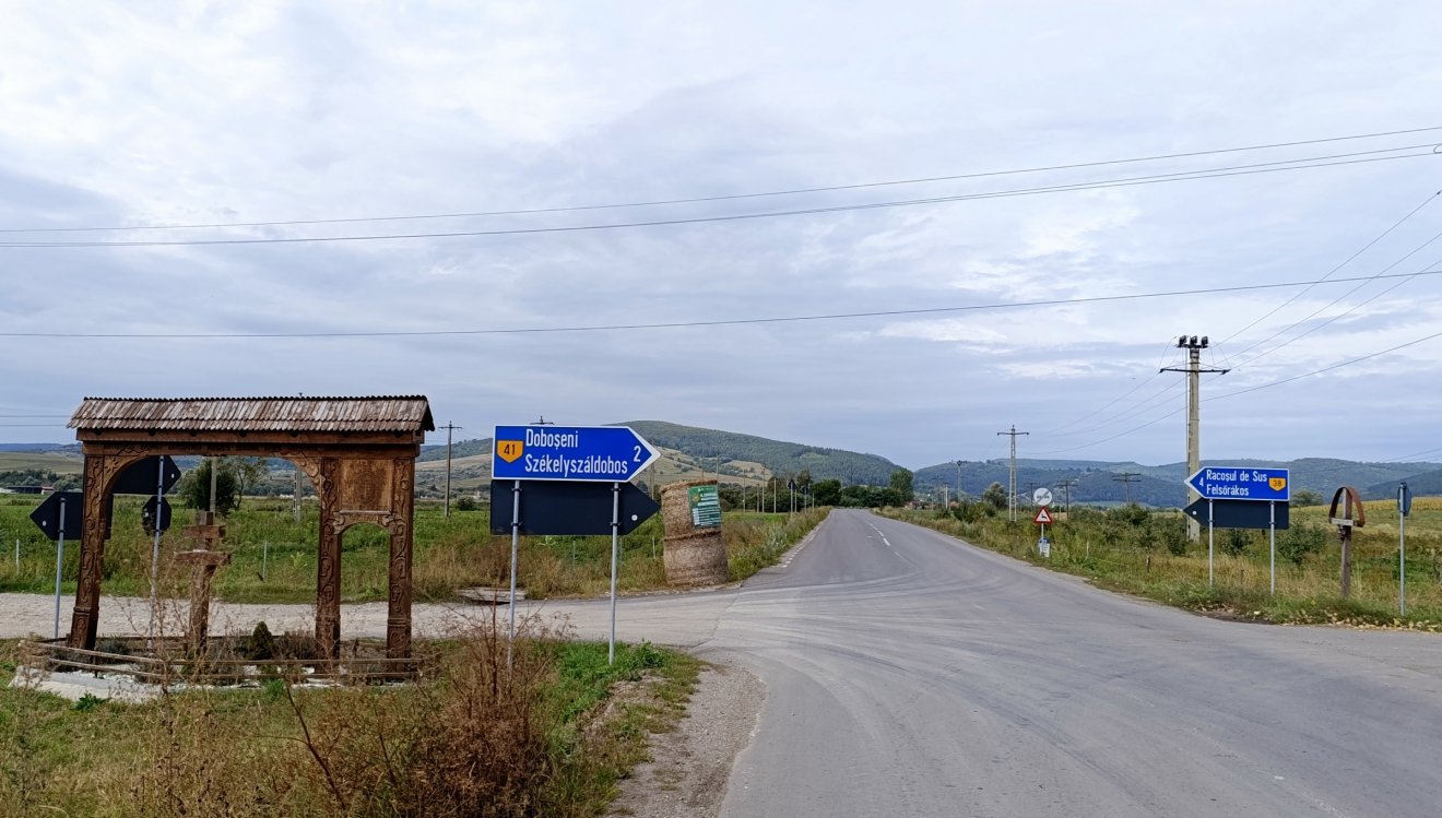 A Történelmi Vitézi Rend kezdeményezésére 2020. október 3-án az eredeti helyén is felállították az 1940-ben készített székelykapu kisebb változatát