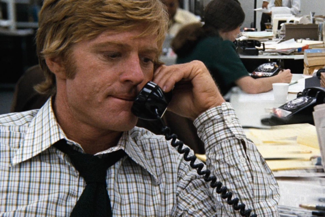 Robert Redford Bob Woodwardként Az elnök emberei című filmben •  Fotó: Warner Bros