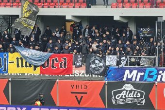 Alapfokú ítélet született a magyar CFR-szurkolót üveggel fejbe dobó U-drukker ügyében