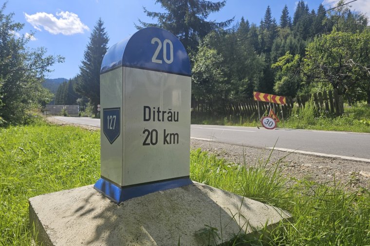 Mivel autópálya-nyomvonal, ezért le kell mondani a Ditró–Tölgyes út egy részéről