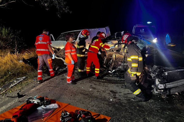 Tragédia majdnem pontban éjfélkor: 19 éves fiatal vesztette életét a balesetben