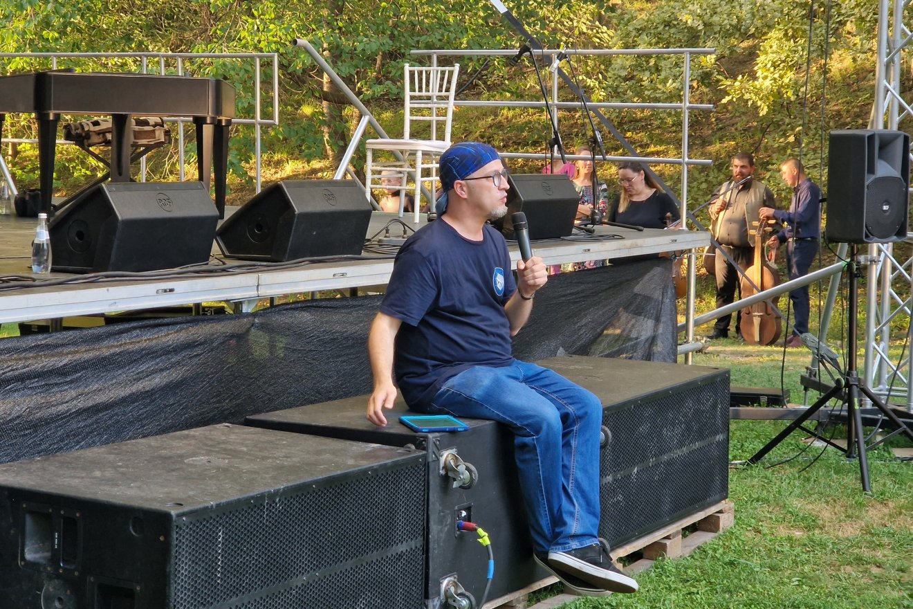 Ezúttal is Csere Mihály kalauzol a csillagösvényen