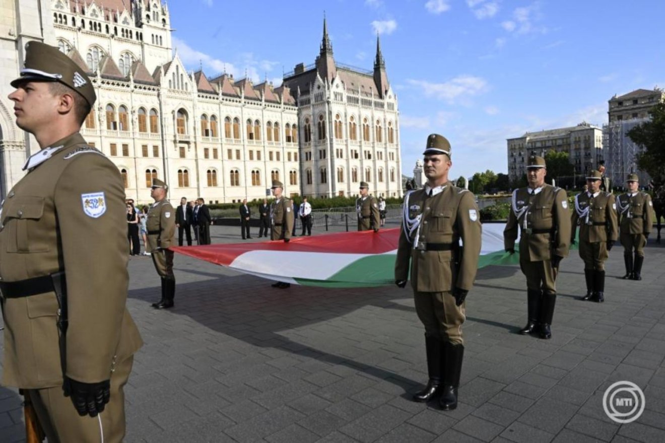 •  Fotó: Kosztiscsák Szilárd/MTI