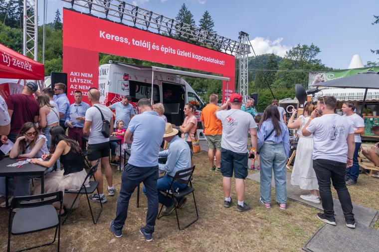 Tusványos, jövünk – teljes médiacsoportos jelenléttel!