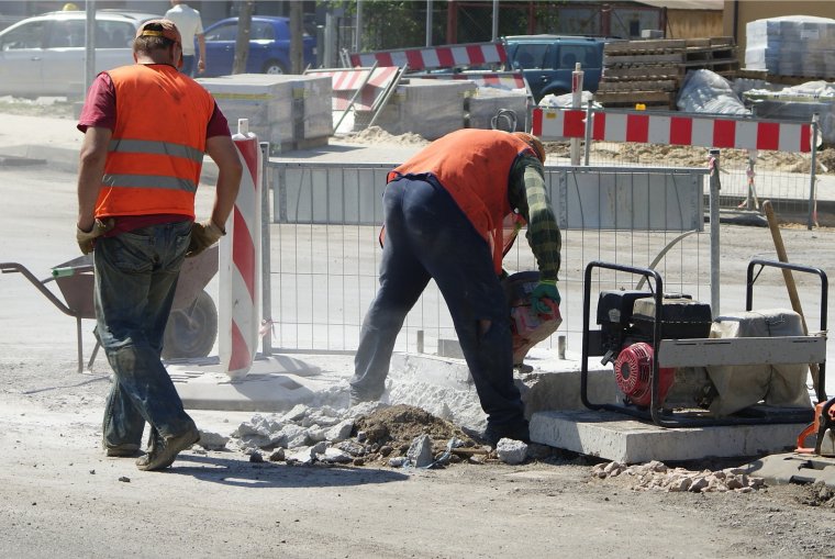 Rangsorolta a kormány a közérdekű építési beruházásokat