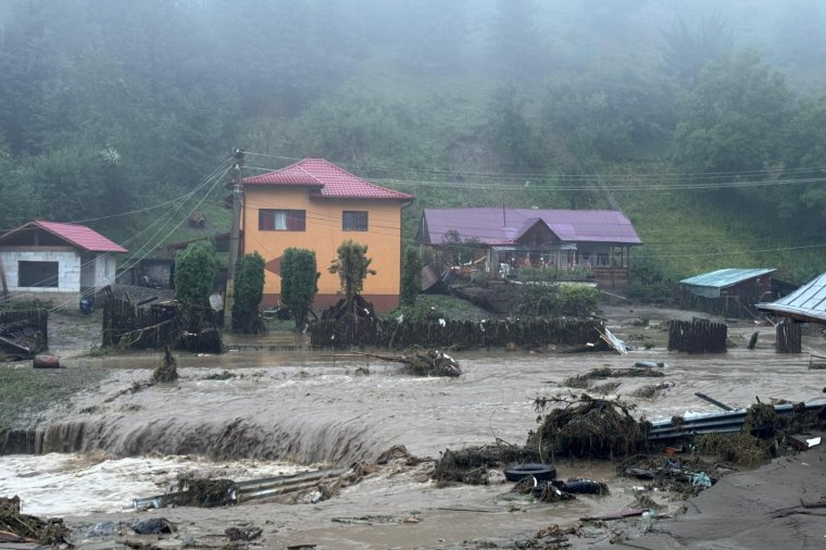 Székelyföldi megyékre is árvízvédelmi riasztást adtak ki