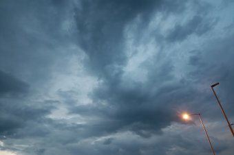 Viharra, jégesőre figyelmeztetnek Maros és Hargita megyében