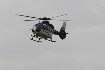 Víz és csatornázás nincs, de a polgármester helikopterrel furikázik az egyik erdélyi faluban