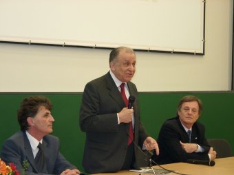 Amikor a Sapientia egyetemet is meglátogatta Iliescu