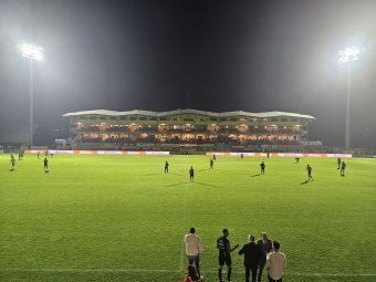 Lekapcsolódott a világítás, félbeszakadt az FK Csíkszereda-Bukaresti Dinamo mérkőzés