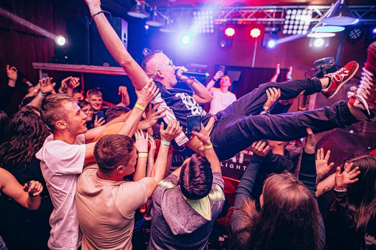 •  Fotó: Double Rise