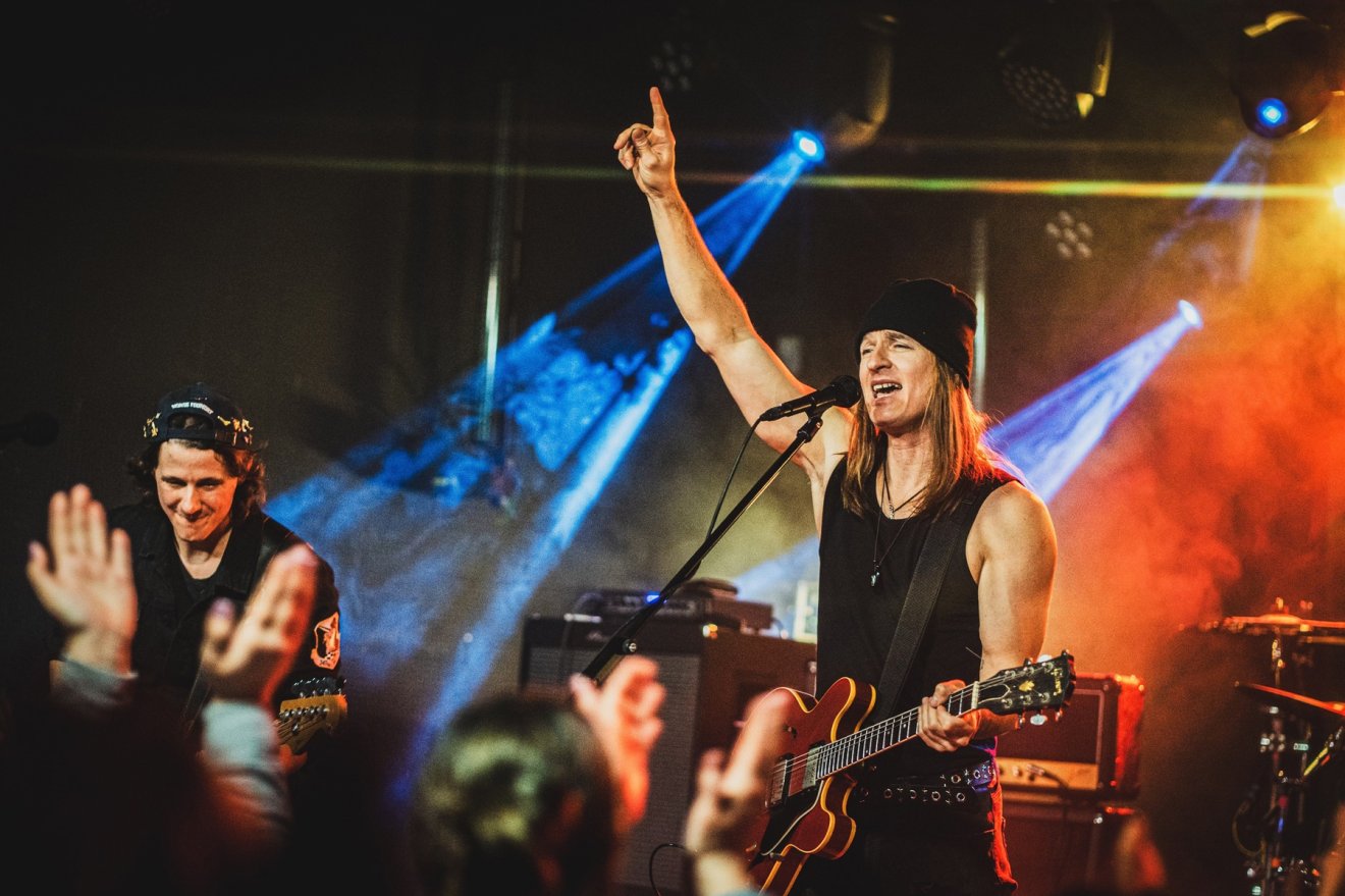 •  Fotó: Double Rise