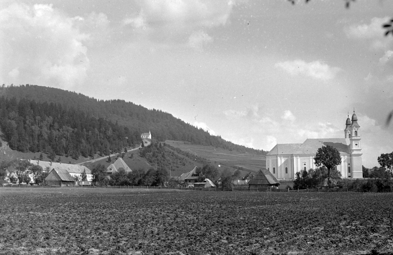 A csíksomlyói kegytemplom 1933-ban