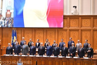 Felelősséget vállal a kormány a parlamentben az első deficitcsökkentő csomagért