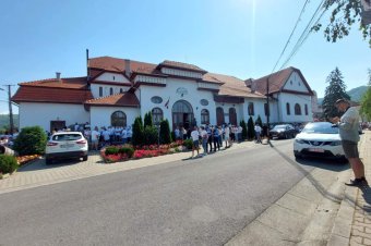 Tüntetésre gyűltek össze Parajdon