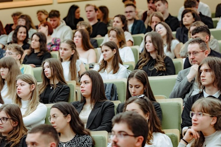 Ösztöndíjpályázat mezőgazdasággal kapcsolatos tanulmányokat folytató diákoknak