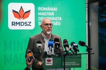 Kelemen Hunor: meg kell tartani az alapélelmiszerek árréssapkáját