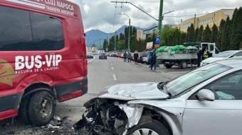 Súlyos baleset történt Brassó megyében, tíz gyerek került kórházba