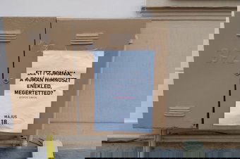 Fenyegető hangvételű plakátok Csíkszeredában