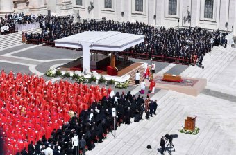 A bíborosok hamarosan kitűzik a konklávé időpontját