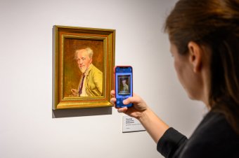 Kedvezménnyel lehet megnézni a Gyárfás-kiállítást