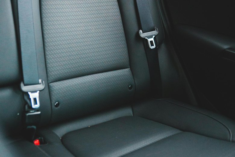 Elárverezik egy svéd autóipari cég romániai gyárát