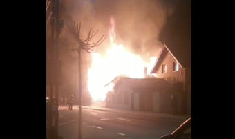Porig égett egy ház Kézdivásárhelyen – videó