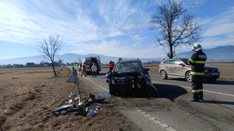 Hárman sérültek meg a Vasláb közelében bekövetkezett balesetben