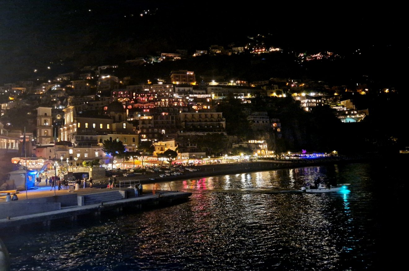 Positano esti fényben
