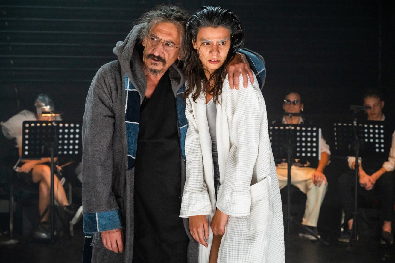 A sepsiszentgyörgyi Pálffy Tibor Prospero szerepében