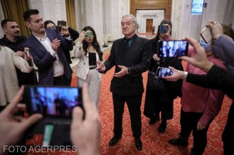 Becali: jelölttel és pótjelölttel is készül az AUR Călin Georgescu esetleges kizárására