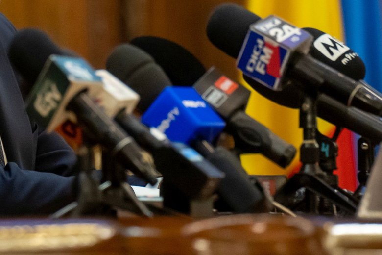 Fontos tárcákat „adna” az RMDSZ-nek a központi sajtó – nyilvánosságra hoztak egy tervezetet minisztériumok elosztásáról