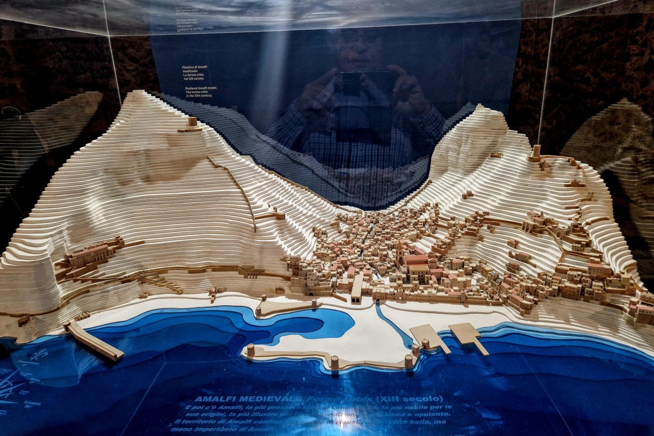 Vajon hová tűnt Amalfi hajdani kikötője?